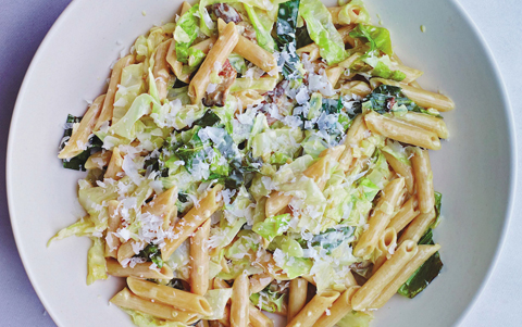 Pasta with cabbage 